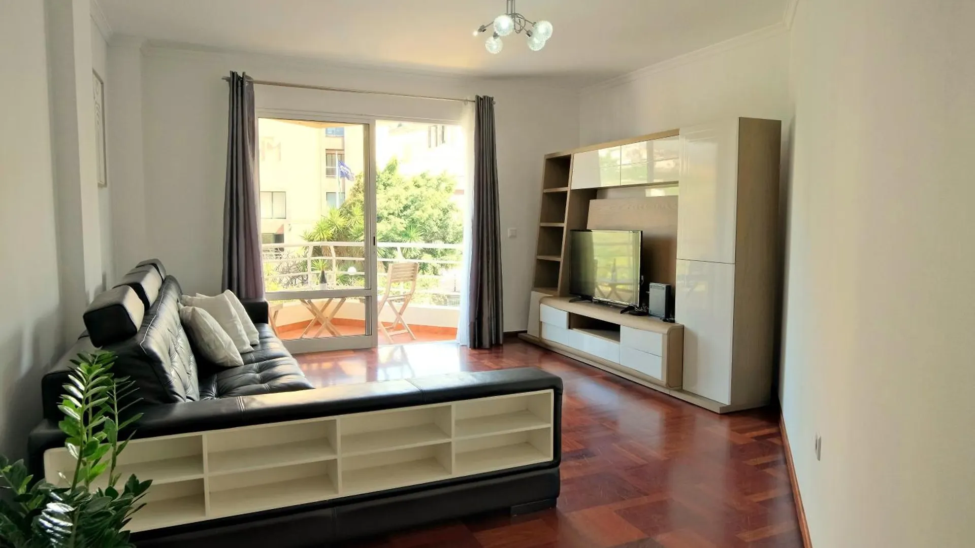 Appartamento Mg Hollidays Funchal  0*, Funchal (Madeira) Portogallo